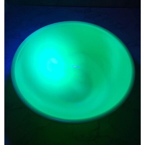 HTF McKee 11.5" x 5" Large French Ivory Custard Mixing Bowl Baking 40s/50s Glows - Picture 2 of 12